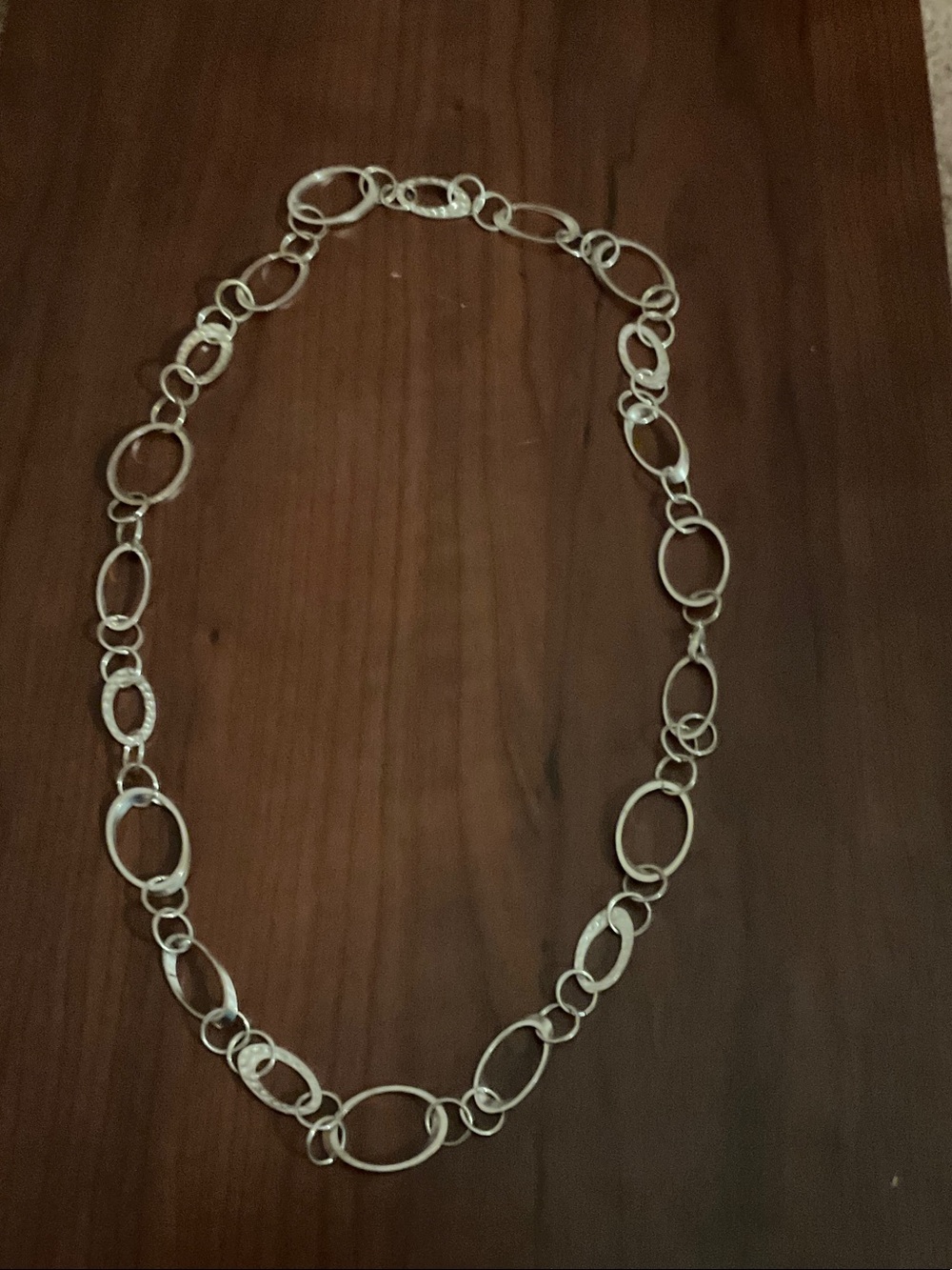 Silver Linked Oval Chain Necklace for Women